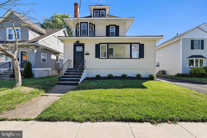 Photo of 505 Newton Avenue, Oaklyn NJ