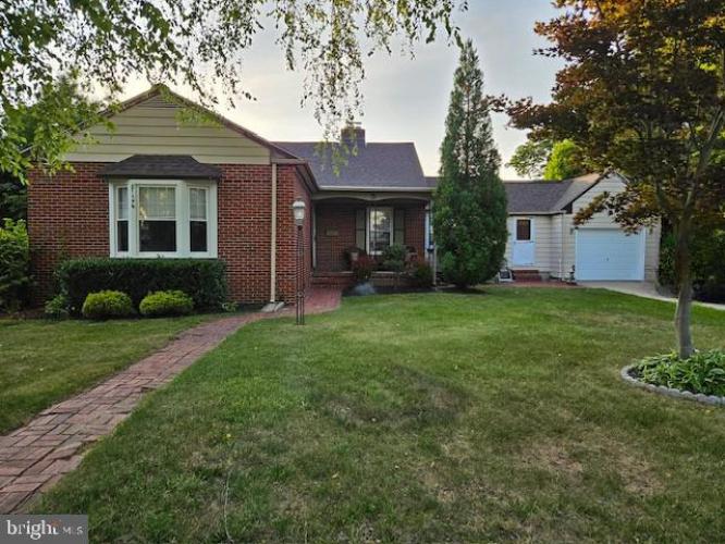 Photo of 5 E Taunton Avenue, Berlin NJ