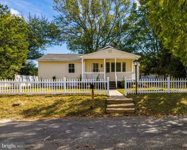 Photo of 24 N 12th Street