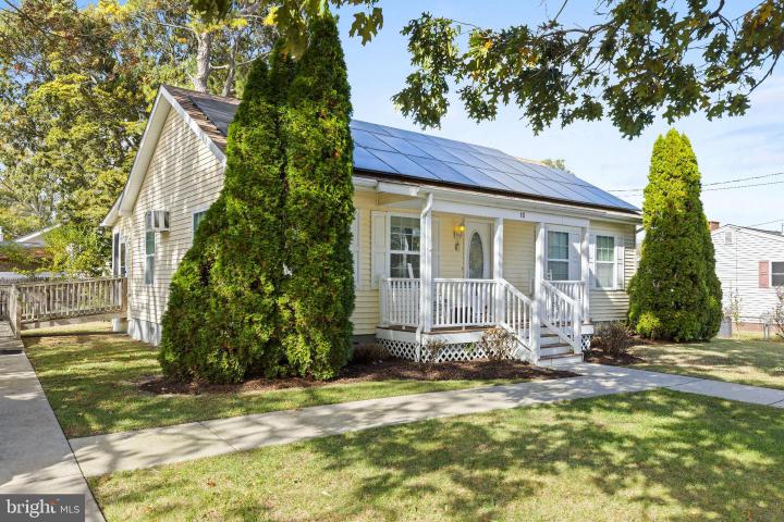 Photo of 10 Cedarwood Avenue