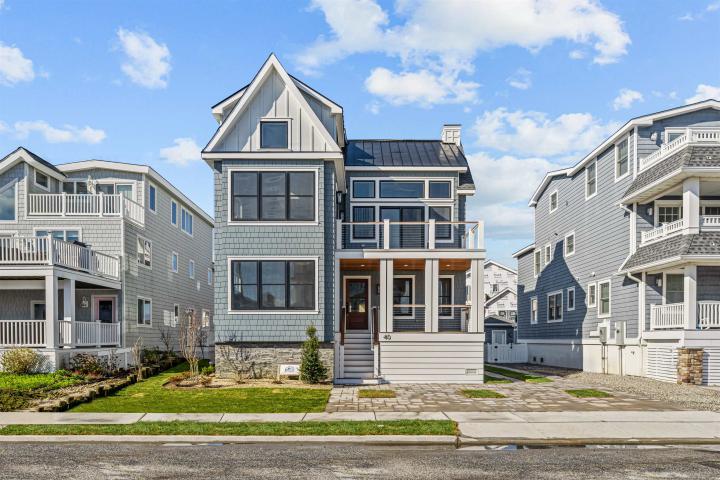 Photo of 40 N Inlet Drive, Avalon NJ