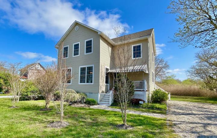 Photo of 637 4th Avenue, West Cape May NJ