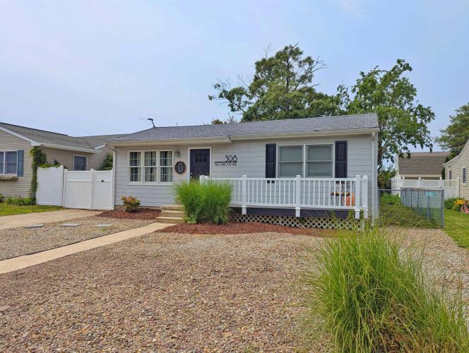 Photo of 308 Beechwood Drive