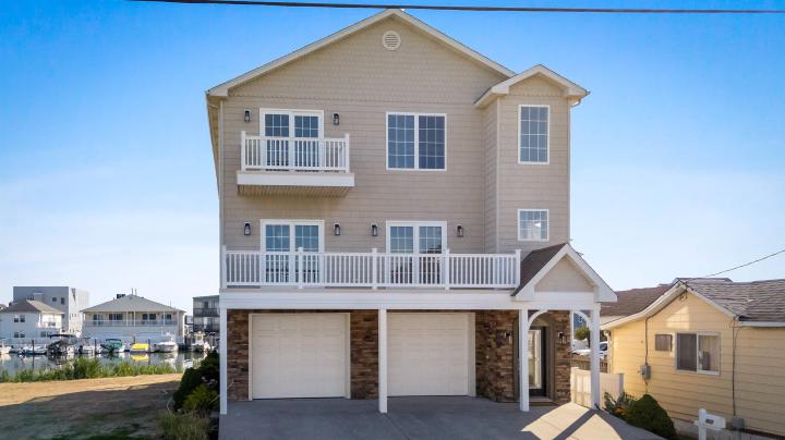 Photo of 421 W 19th Avenue, North Wildwood NJ