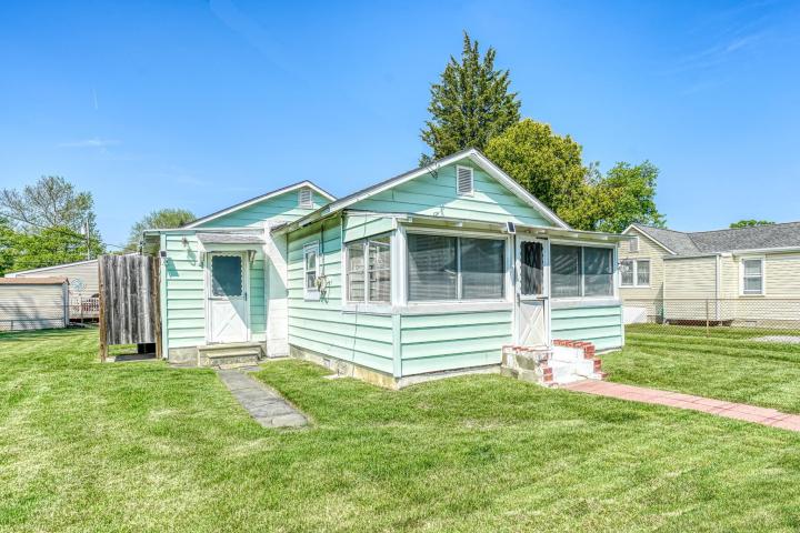Photo of 39 E Pacific Avenue, Villas NJ