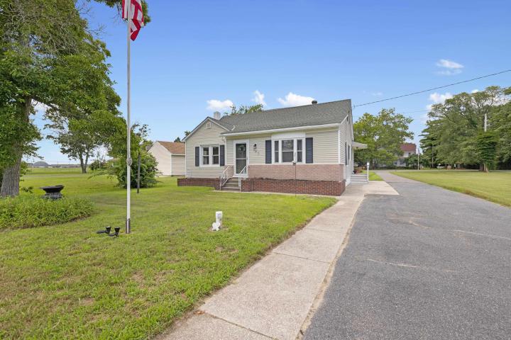 Photo of 545 Breakwater Road, Erma NJ