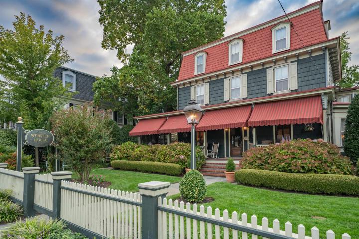Photo of 933 Washington Street