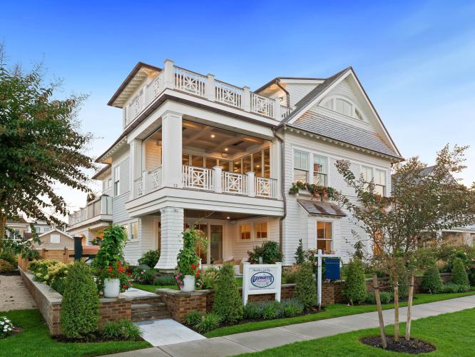 Photo of 12 E Newcastle