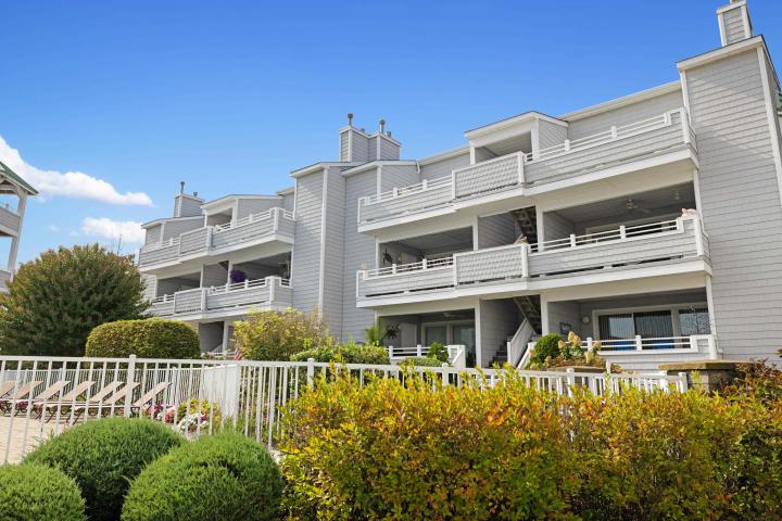 Photo of 902 Ocean Drive 1604, Canyon Club NJ