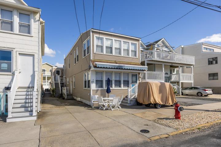 Photo of 229 86th Street 2n, Sea Isle City NJ