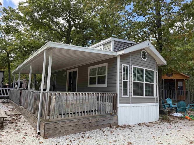 Photo of 515 Corson Tavern Road