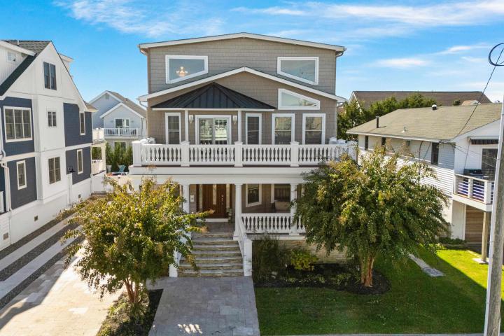Photo of 158 32nd Street, Avalon NJ