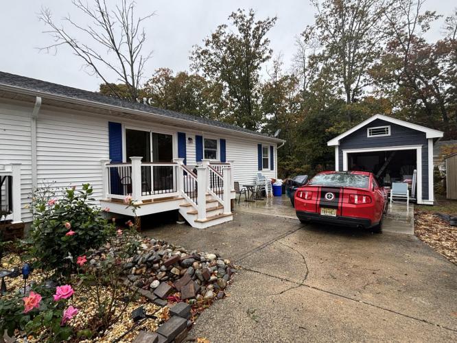 Photo of 6 Hawthorne Drive