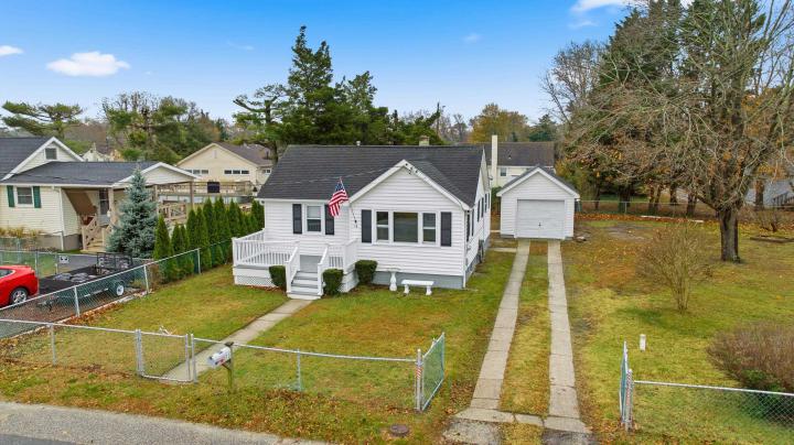 Photo of 16 E Drumbed Road