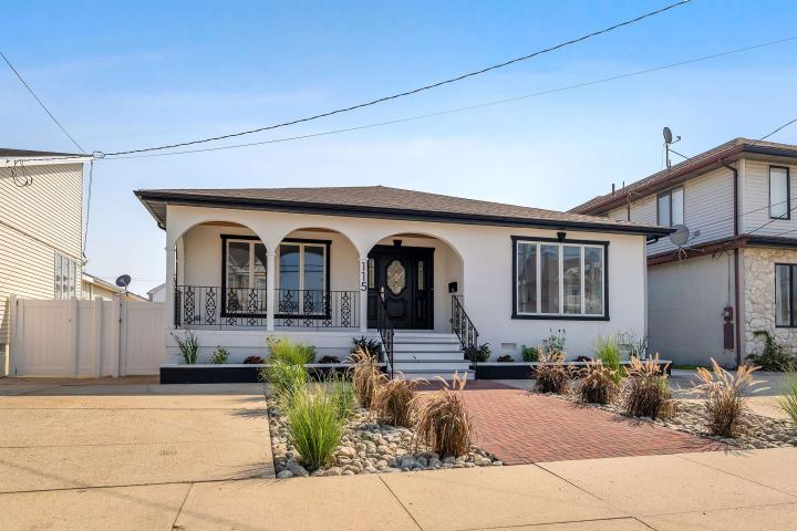 Photo of 115 W 6th Avenue