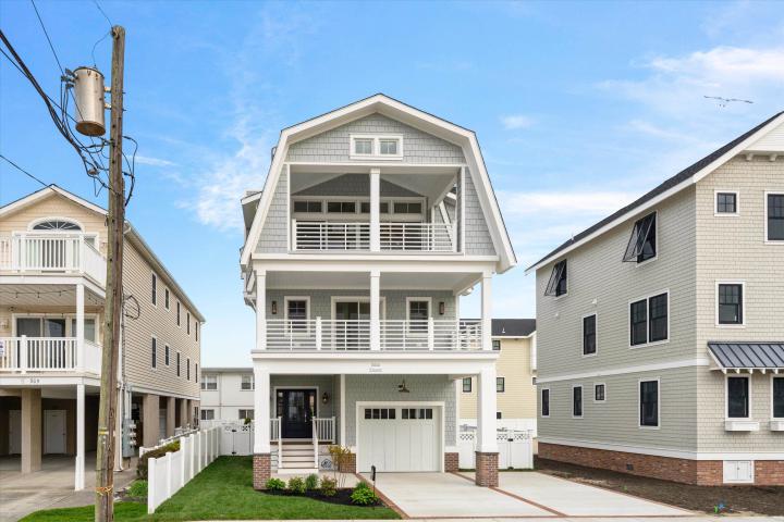 Photo of 911 Surf Avenue