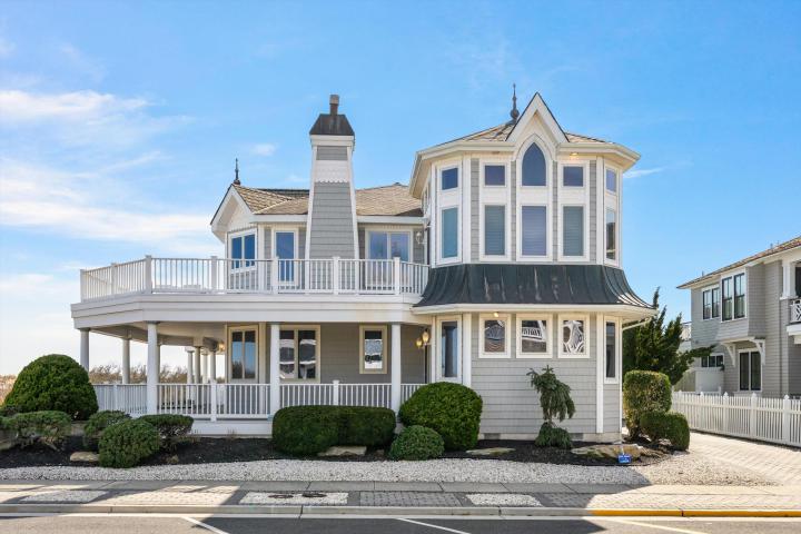 Photo of 1 106th Street