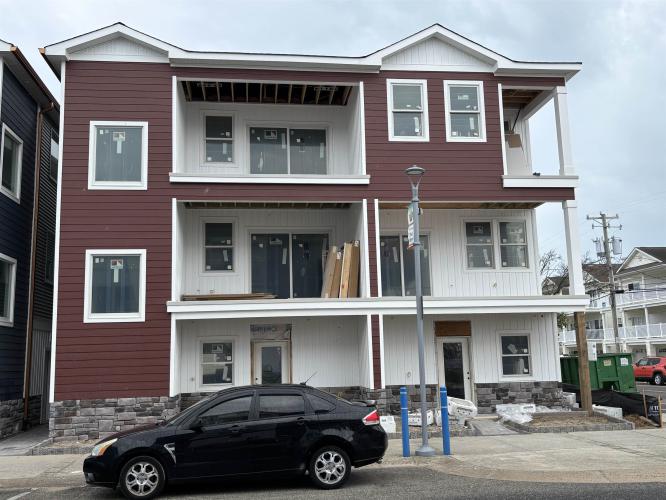 Photo of 3721 Pacific Avenue 6
