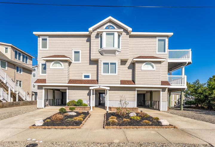Photo of 9 85th Street Northunit
