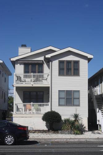 Photo of 5242 West Avenue, Ocean City NJ