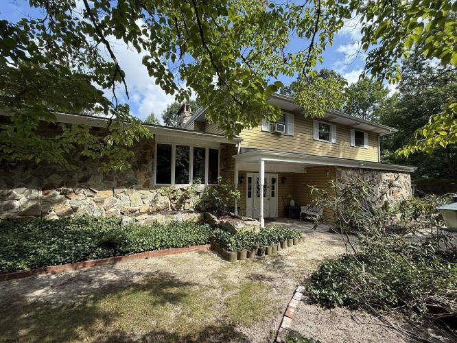 Photo of 506 Hagen Road