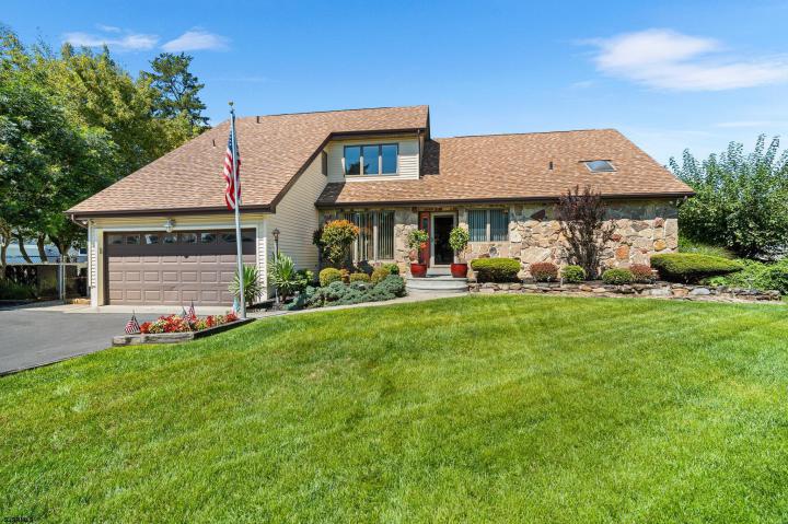 Photo of 202 N Shore Road