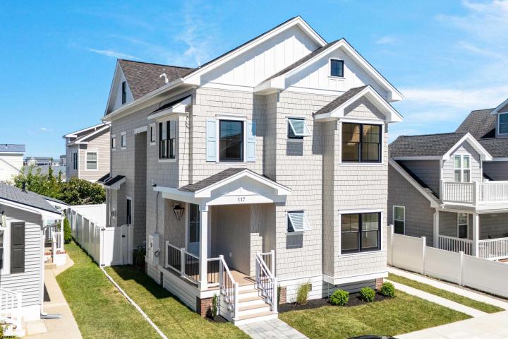 Photo of 117 E Syracuse Avenue, Wildwood Crest NJ