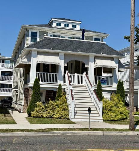 Photo of 832 Wesley Avenue, Ocean City NJ