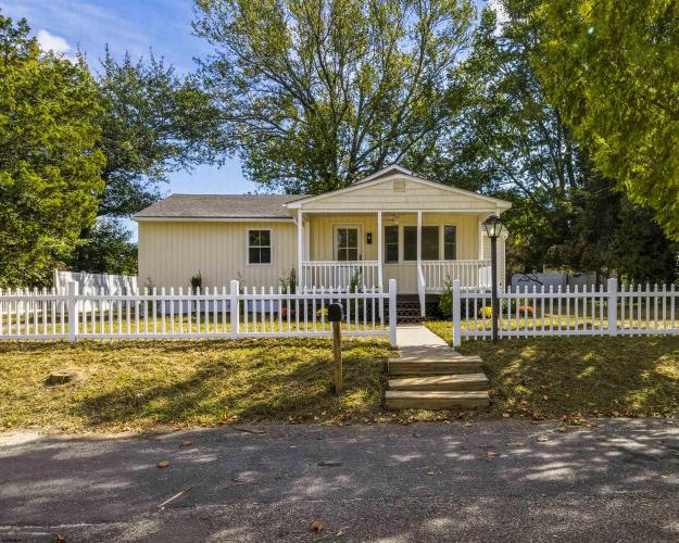 Photo of 24 N 12th Street