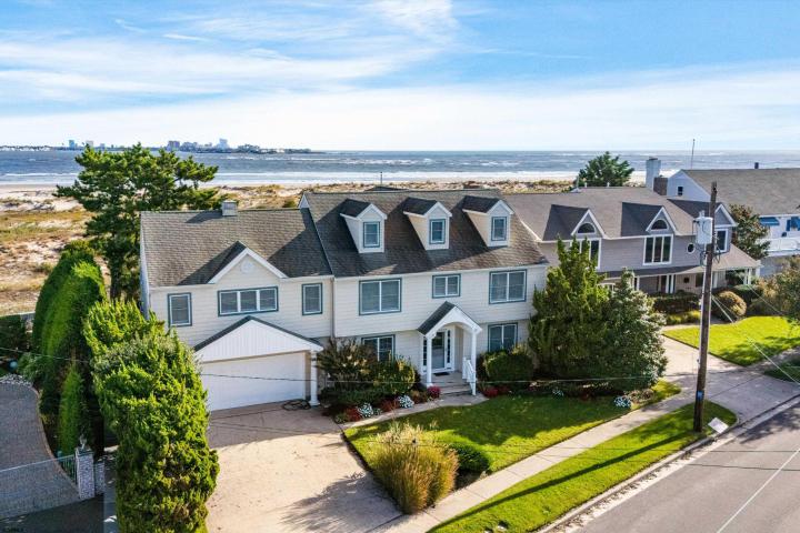 Photo of 9 E Newcastle Road, Ocean City NJ