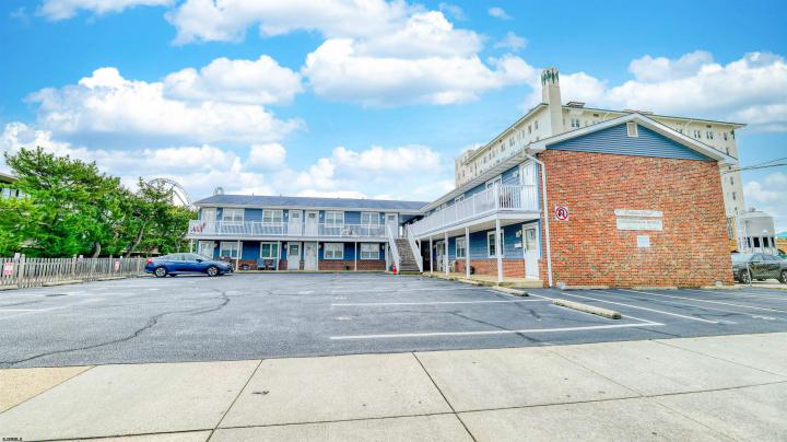 Photo of 1027 Ocean Avenue