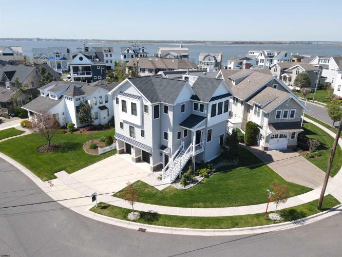Photo of 220 Northpoint Road