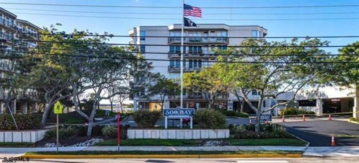 Photo of 500 Bay Avenue