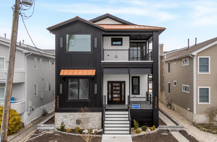 Photo of 3223 Central Avenue