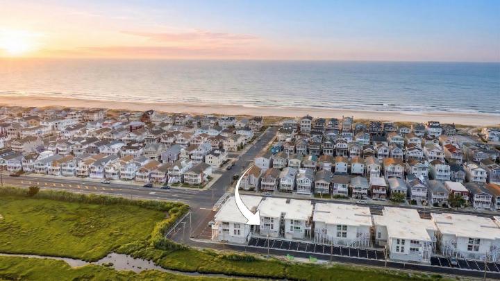 Photo of 4306 West Avenue, Ocean City NJ