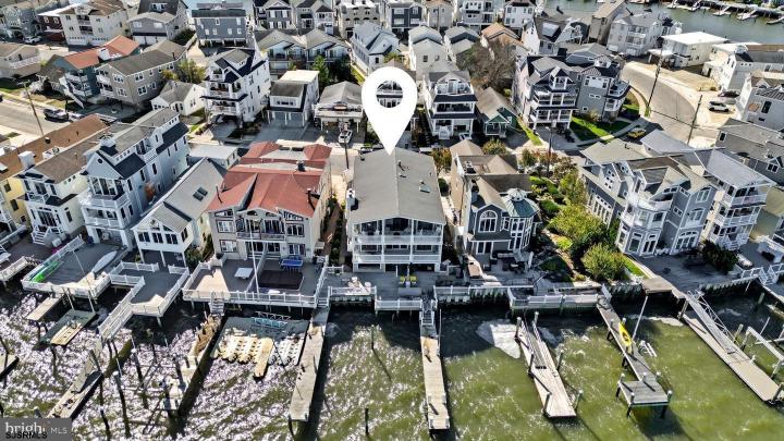 Photo of 195 W 17th Street