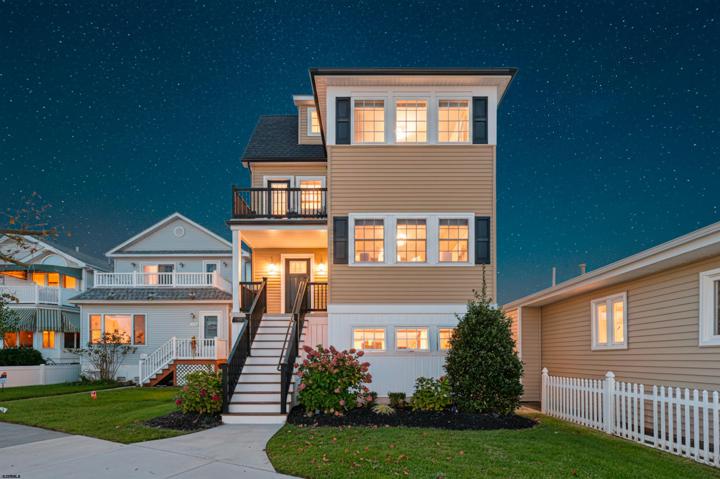Photo of 1341 Pleasure Avenue