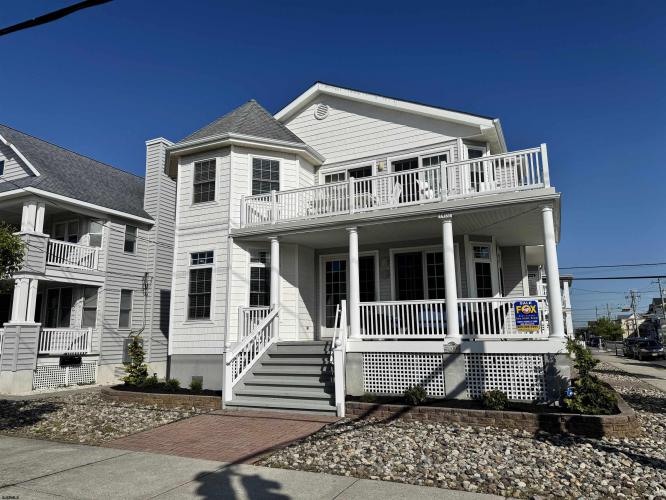 Photo of 1400 Central Avenue