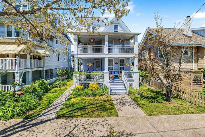 Photo of 406 Central Avenue