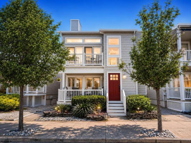Photo of 3729 Asbury Avenue