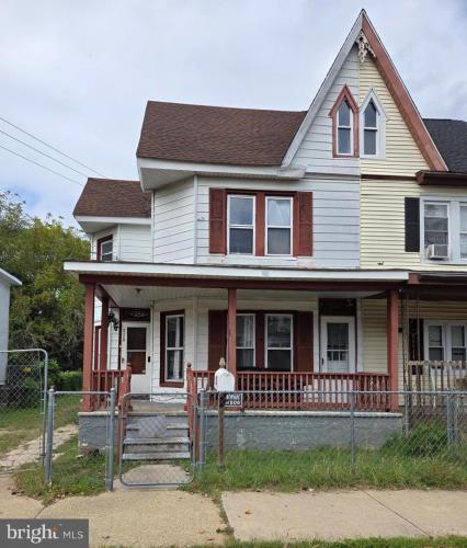 Photo of 320 E Oak Street, Millville NJ