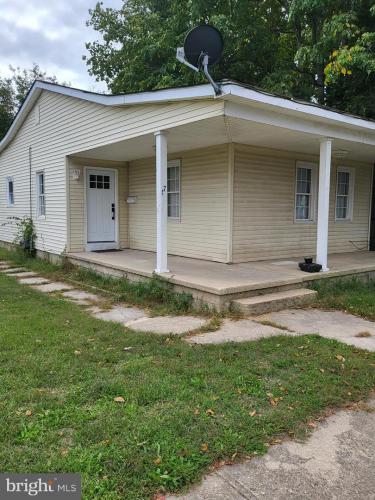 Photo of 17 W Foundry Street, Millville NJ