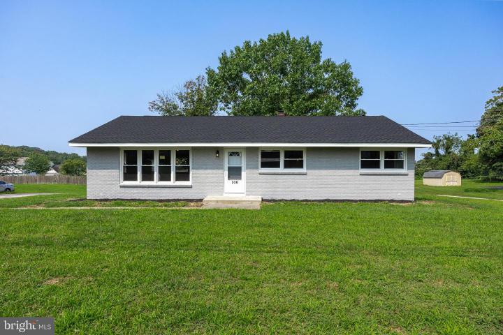 Photo of 100 N Burlington Road