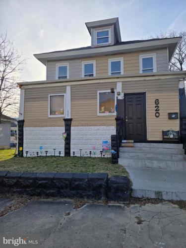 Photo of 620 Dock Street