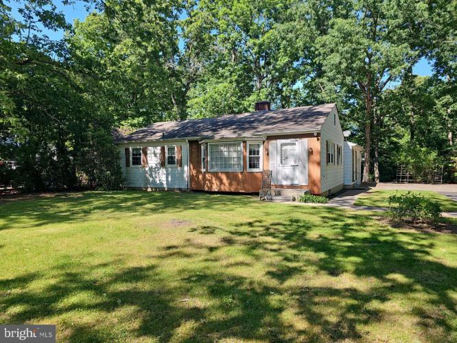 Photo of 415 Carlton Avenue