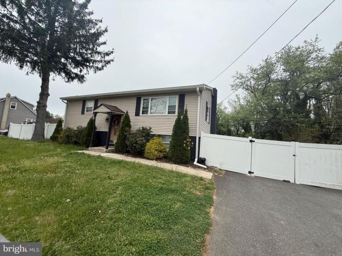 Photo of 35 Longview Dr