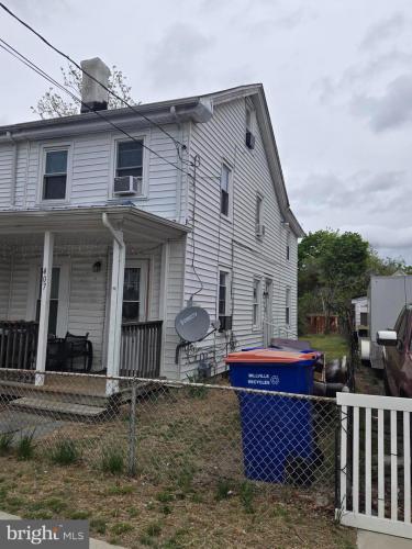 Photo of 407 5th St N