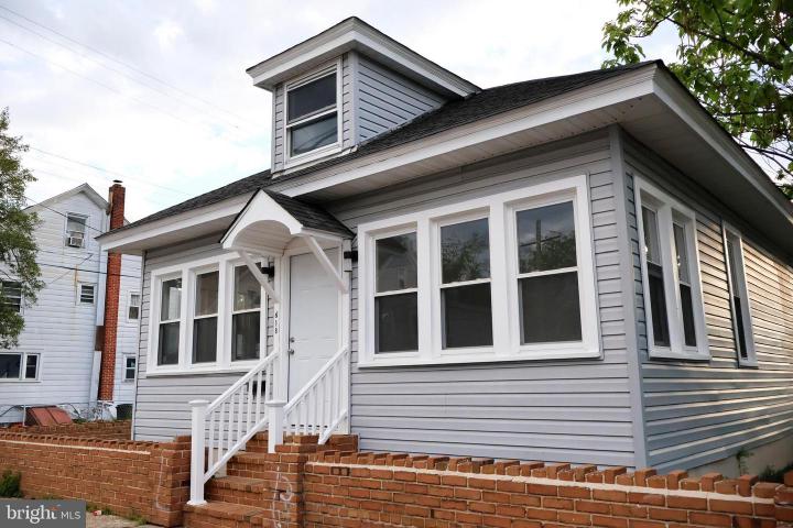 Photo of 618 Dock Street