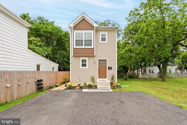 Photo of 622 N 3rd Street