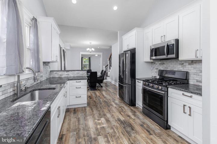 Photo of 221 Hampton Street
